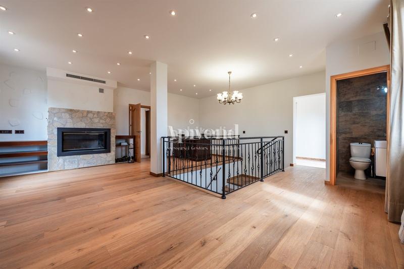 Foto 7d564a8e-c2e2-45cb-8622-d8100aac733e. Haus mit heizung parking pool in Requesens Empuriabrava