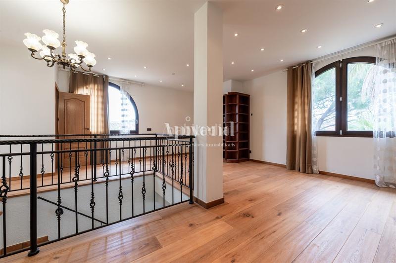 Foto b4b3da7f-3eb6-41a4-92ff-b8ef6bd6b425. Haus mit heizung parking pool in Requesens Empuriabrava