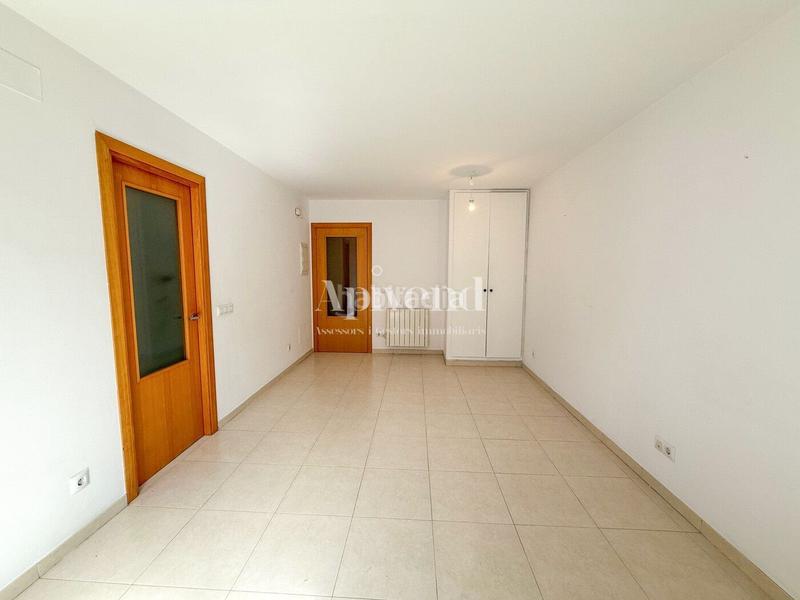 Foto fdf0b0d2-00af-46a4-99d7-ddb20a07a8ce. Appartamento con riscaldamento parcheggio in Carretera de Roses-Fossos Figueres