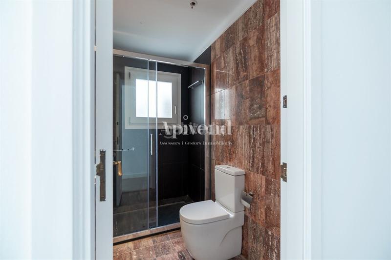 Foto c4c95f30-195e-448d-a8ef-96ab466de051. Ático tu ático en el centro espacio, luz y una gran terraza para disfrutar todos los días. en Figueres