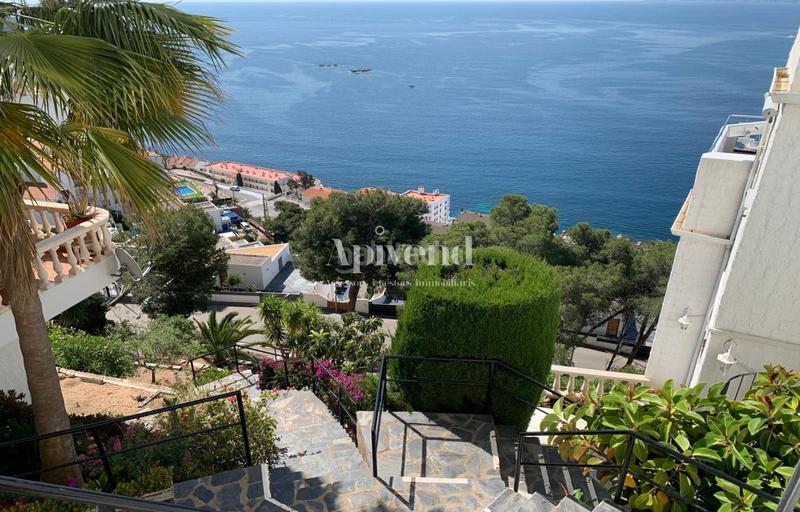 Foto 83f972c1-5394-419a-a783-11bcfd670762. Piso excepcional apartemento con vista mar increible en canyelles en Roses
