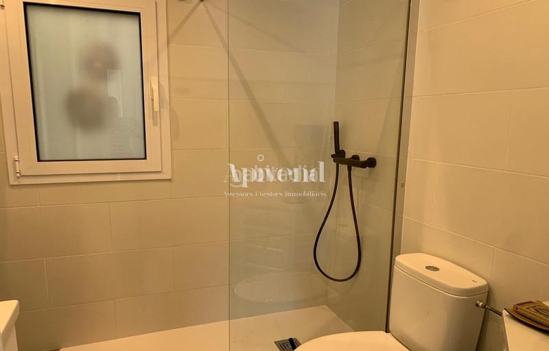 Foto 9fd405d5-dd3f-4ad5-91cd-4a072a359eea. Piso excepcional apartemento con vista mar increible en canyelles en Roses