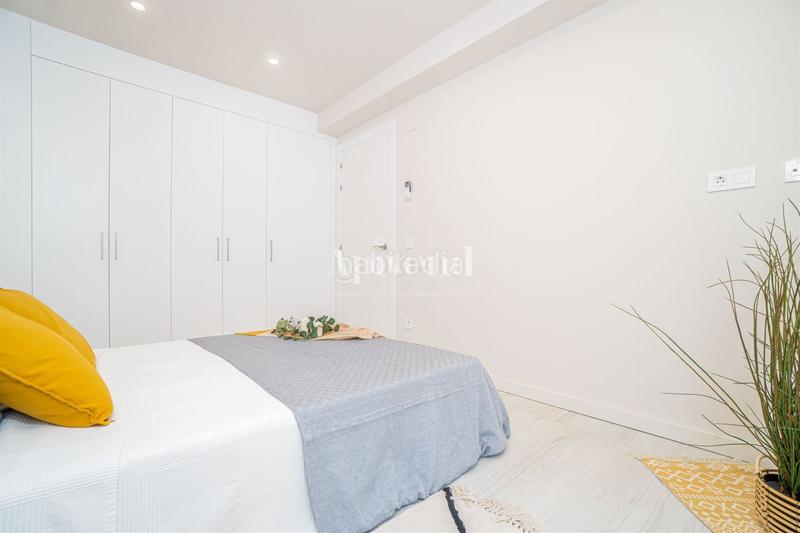 Foto 244c363a-2a44-482f-b77d-fd065ea5ac97. Piso obra nueva. rambla . apartamento en Centre Figueres