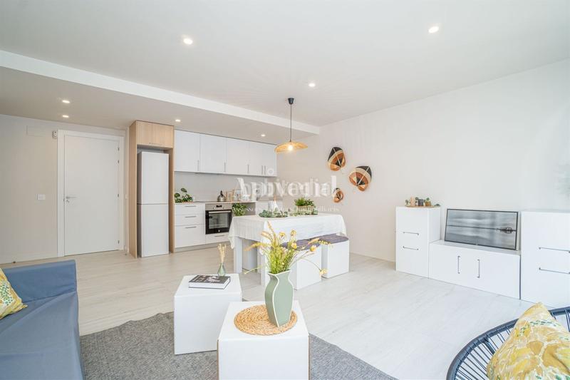 Foto 1c1e703b-ec9f-4e8b-8290-609e06cdab73. Piso obra nueva. rambla. . apartamento en Centre Figueres