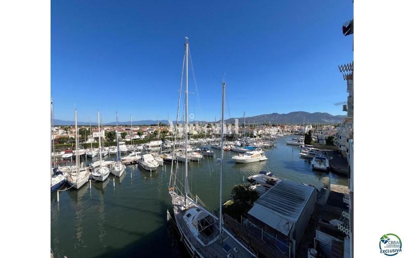 Foto eca0b2da-e0bd-483c-b958-19c89fa9c33b. Pis a Port Grec - Port Moxó Empuriabrava