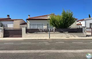 Xalet  Cala bona. Bonita casa en plata baja, reformada, con jardn, terrazas, gara