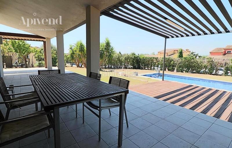 Foto 14b81fc0-e6b5-4bad-81e7-73d162dd6166. Chalet con riscaldamento parcheggio piscina in Peralada