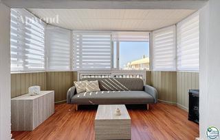 Piso  Avinguda de la platja. En venta  amplio estudio renovado con dormitorio independiente