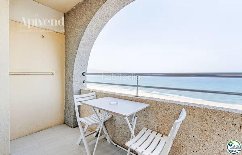 Foto 2e6e1947-559e-430a-9904-735e78e27282. Estudio  en planta 17 con terraza y espectaculares vistas al mar , costa brava en Empuriabrava