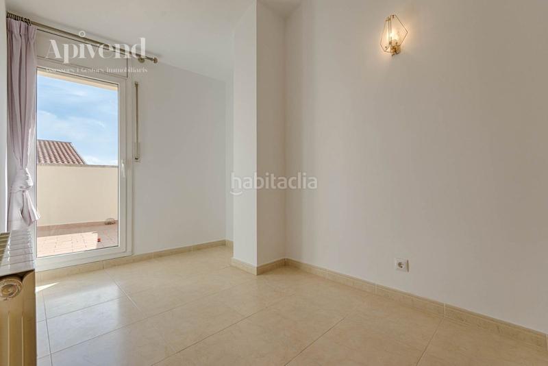 Foto f0b25e5f-e3a3-4913-9fd8-ae1fa20f3dd7. Appartement avec chauffage parking dans Creu de la Mà Figueres