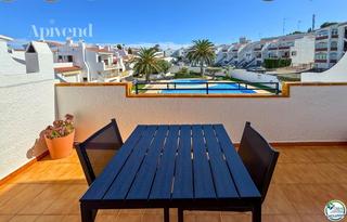 Appartement  De josep carner. Apartamento con piscina y parking privado en la urbanización pui