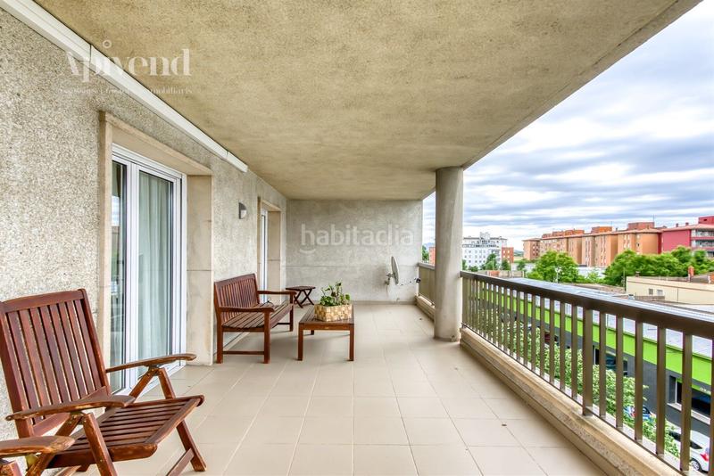 Foto 0d0aa947-5ef0-44c0-9c1c-c5119d6644c2. Piso edificio maxim en Eixample-Horta Capallera Figueres