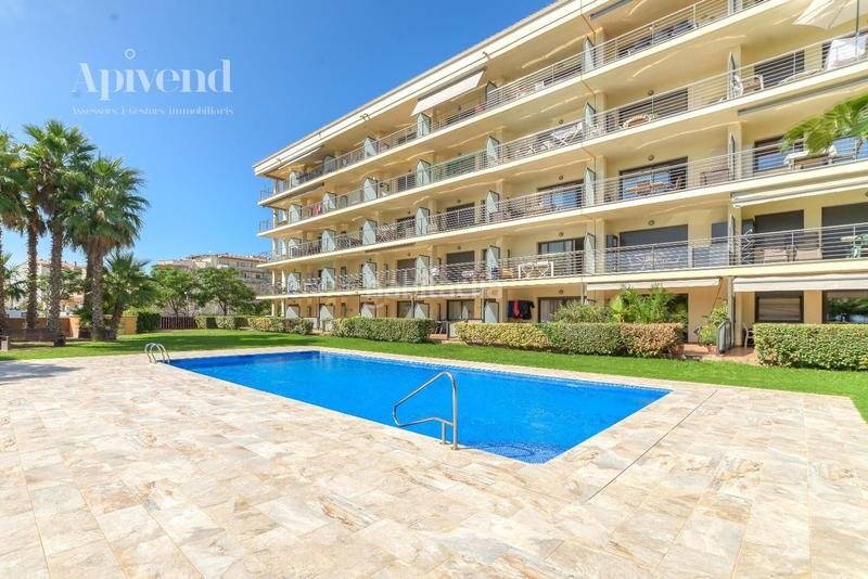 Foto aa6f59d2-78af-449c-80c8-b31a93561664. Etagenwohnung mit heizung parking pool in Salatar Roses