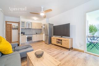 Pis  Carrer badia-gran reserva. Apartamento con licencia turística y parking