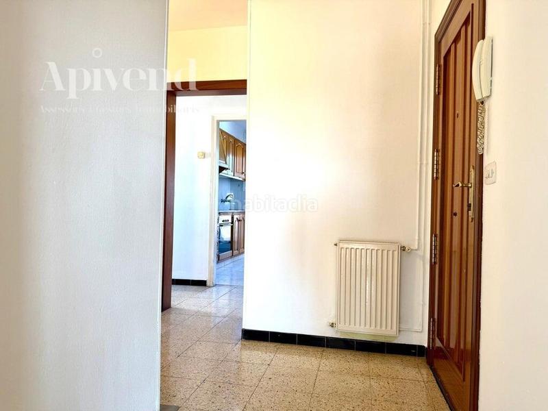 Foto 89b5ebec-bd62-4fe6-a50a-8c558db5973e. Ático  en venta . en Centre Figueres