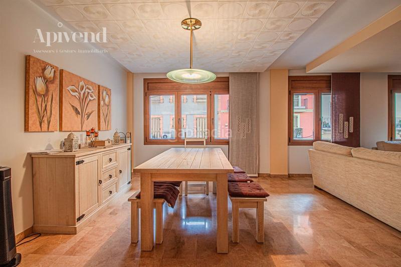 Foto b6b816d2-53f7-4bac-8ac5-d7b9cd9252e9. Appartement avec chauffage dans Centre Figueres