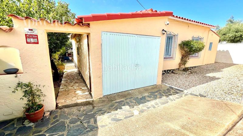 Foto b2600d4b-00fe-4832-a8aa-79c11086a59c. Casa amb calefacció aparcament a Nord Roses