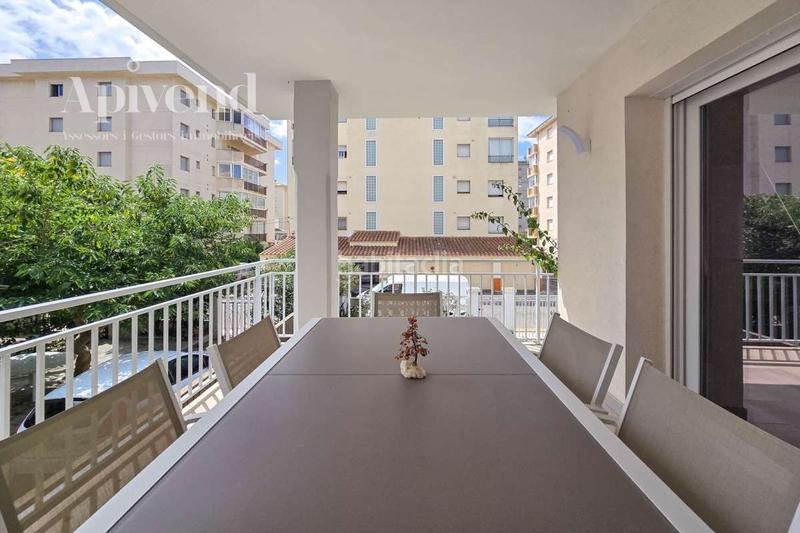 Foto 2fa9cd03-5713-4fc1-9c74-289331954657. Chalet mit heizung parking in Santa Margarida Roses