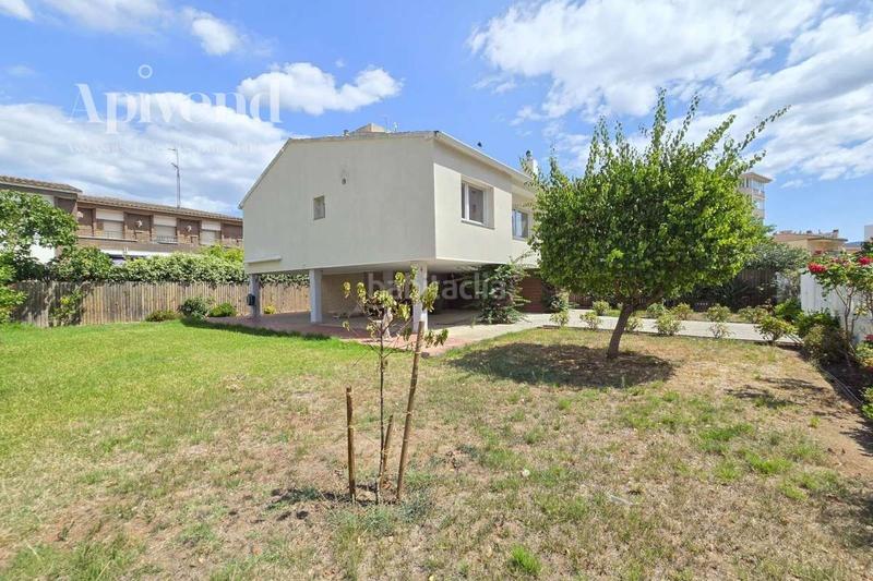 Foto 52c08a48-a5db-4edf-948a-ee1a84bee3bc. Chalet mit heizung parking in Santa Margarida Roses