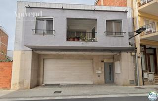 Appartement  Madrid. Piso con encanto en el centro de roses a 200 m de la playa