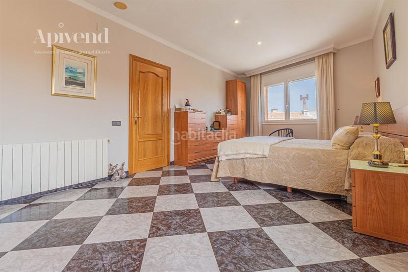 Foto 59291ae8-be49-4dab-b70d-db1152afe7a7. Duplex avec chauffage dans Eixample-Horta Capallera Figueres