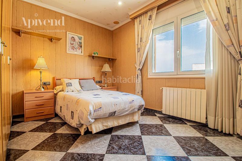 Foto 7c7855c1-5869-41fd-bd8b-0aa561b19f63. Duplex avec chauffage dans Eixample-Horta Capallera Figueres