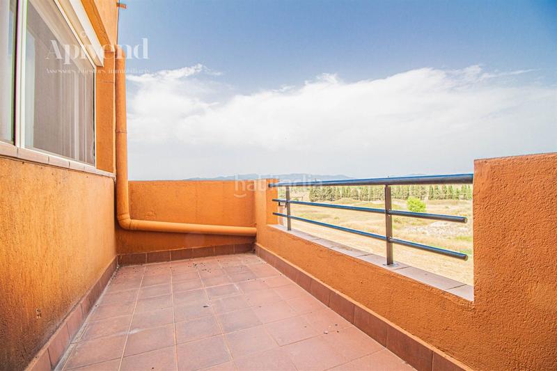 Foto baaafc67-3092-4ecb-9d1c-c2c4555548bd. Duplex avec chauffage dans Eixample-Horta Capallera Figueres