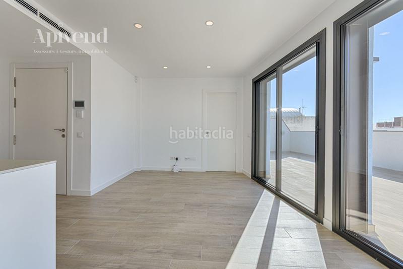 Foto 80e09916-5690-4a6c-86ec-1628ae0a1275. Attico con riscaldamento in Centre Roses