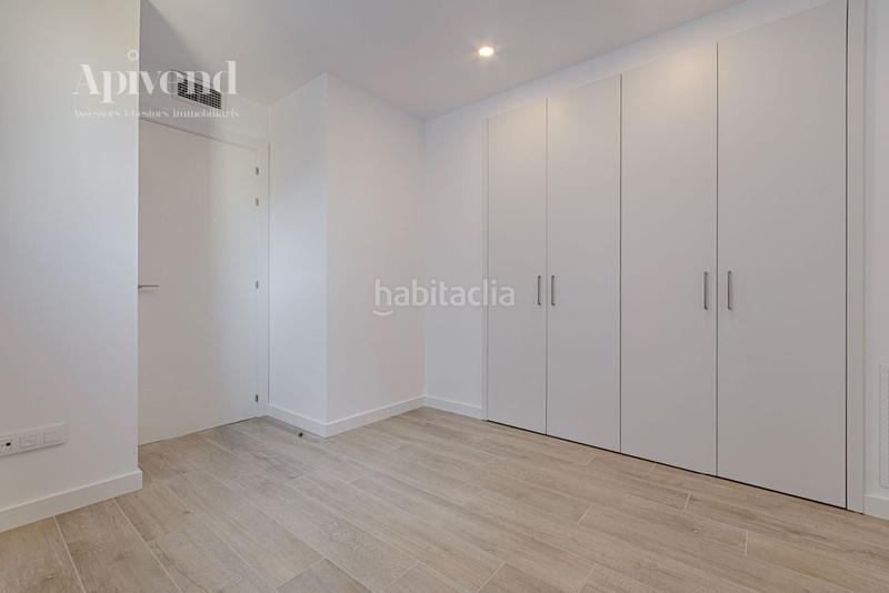 Foto b9e44aed-acd5-48a5-9605-e636f3d59037. Attico con riscaldamento in Centre Roses