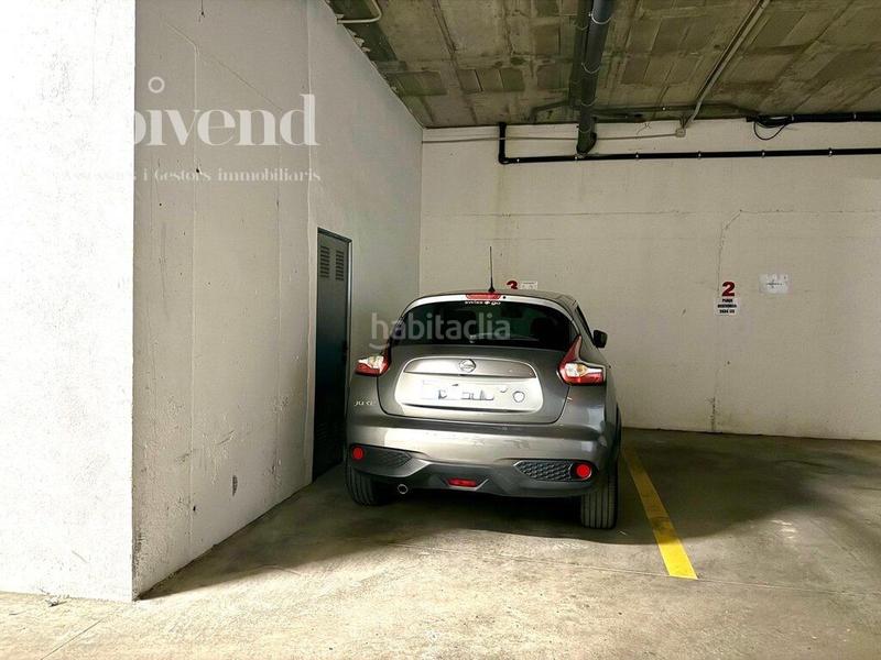 Foto 537993f7-9f50-4446-9e5f-3bf48e442a5a. Duplex with heating parking in Nucli Antic Escala (L´)