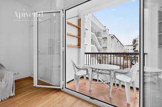 Appartement  Poblat típic. Royal marine apartamento reformado con terraza a pocos pasos de