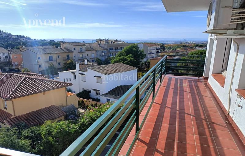 Foto 300c14fb-a5bd-423e-96a9-b9191a38e307. Appartamento con riscaldamento parcheggio piscina in Roses