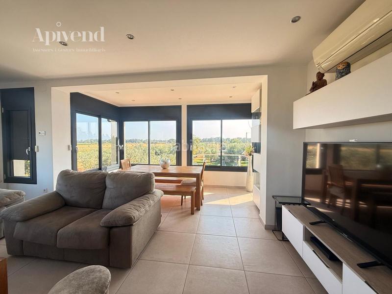 Foto 75b2c240-601a-445e-96fb-b541be75beac. Haus mit heizung pool in Peralada