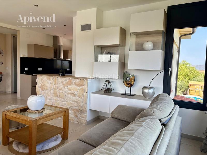 Foto 7a80f27a-c716-46f9-88cc-8a61623c2a94. Haus mit heizung pool in Peralada