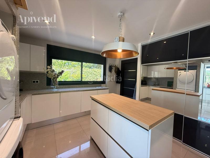 Foto 87cb7b7f-9628-406e-9a16-a53573eb5871. Haus mit heizung pool in Peralada