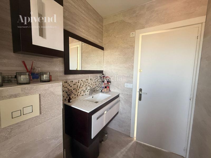 Foto 8bb8ffbc-850d-4192-a797-5c15e596dda2. Haus mit heizung pool in Peralada