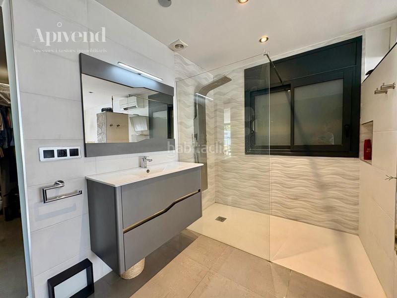 Foto e629d4d5-8780-4111-94b9-5bd90f107cca. Haus mit heizung pool in Peralada