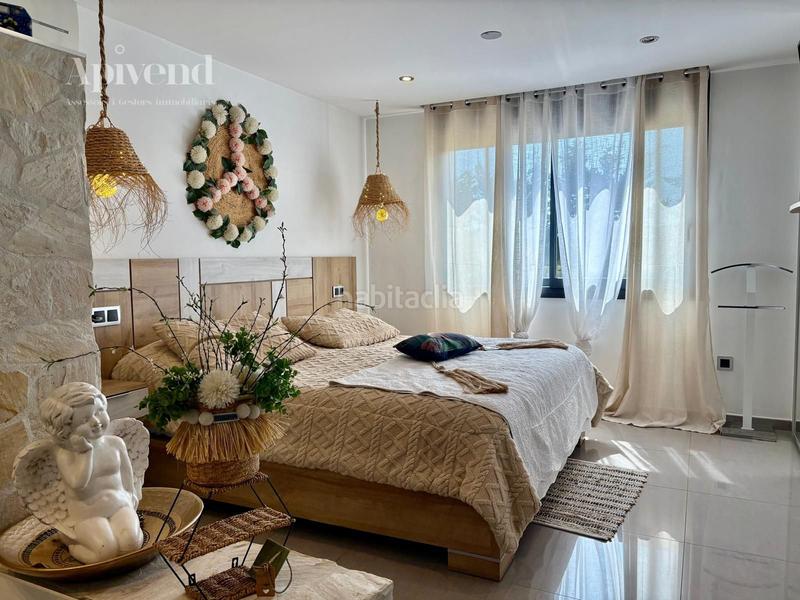 Foto f9cd3f67-f7b0-41b2-b3e3-72149b5697f2. Haus mit heizung pool in Peralada