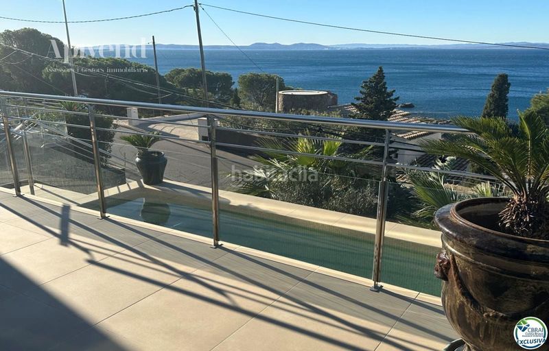 Foto 0bc0e117-ba12-4bc9-87f4-90137b9a753f. Xalet amb calefacció aparcament piscina a Puig Rom-Canyelles-Almadrava Roses