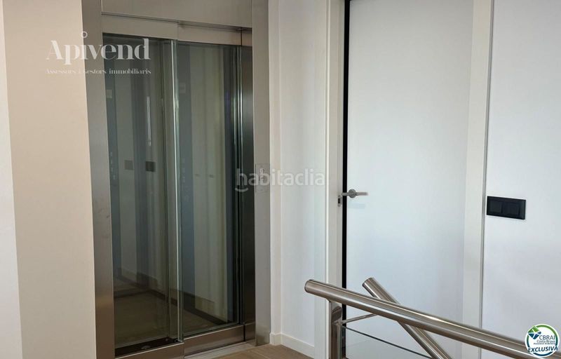 Foto 131c8539-e429-4cc4-8a46-0a0ce8c18cc3. Xalet amb calefacció aparcament piscina a Puig Rom-Canyelles-Almadrava Roses