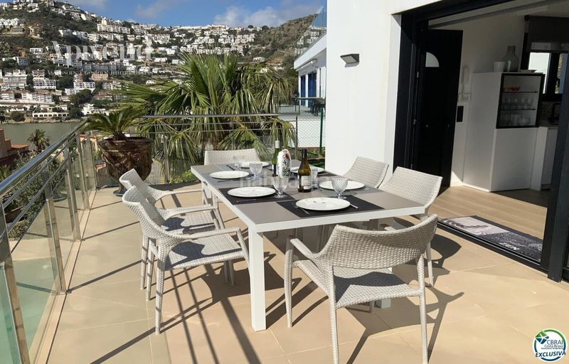 Foto 63457fe8-8de6-4e11-814a-1942522492f7. Xalet amb calefacció aparcament piscina a Puig Rom-Canyelles-Almadrava Roses