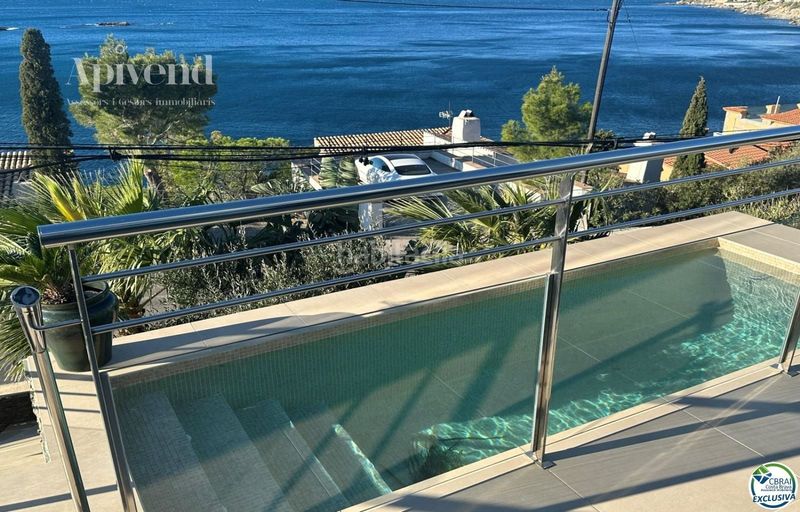 Foto fc32cd87-9bcf-4807-baa6-981f0fea3746. Xalet amb calefacció aparcament piscina a Puig Rom-Canyelles-Almadrava Roses