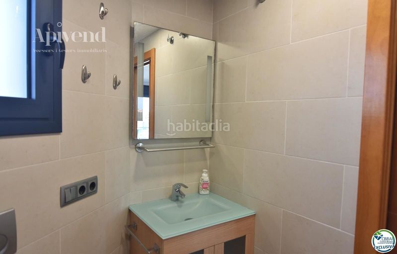 Foto b4b7d8ee-8ac5-489f-970d-01743cf47b5b. Pis amb calefacció aparcament piscina a Santa Margarida Roses