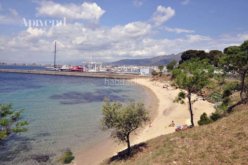 Foto 503ca562-a1ef-4ba4-8166-12086f15de45. Pis amb piscina a Puig Rom-Canyelles-Almadrava Roses