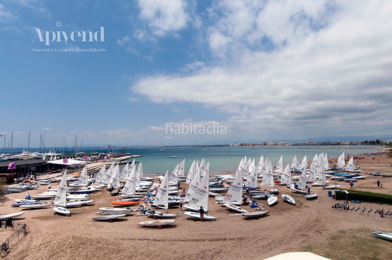 Foto 747fb3c4-1624-436d-bb3c-18dc91a67cb0. Pis amb piscina a Puig Rom-Canyelles-Almadrava Roses