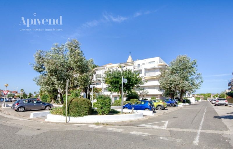 Foto 24017b3a-8c9f-45ad-a6c7-9175693cafbe. Pis amb piscina a Santa Margarida Roses