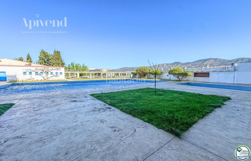 Foto 23738c5c-8ac8-4b9d-89c9-c37e7da37257. Estudi amb piscina a Nord Roses