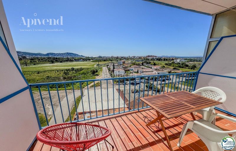 Foto ab4b6feb-49ab-4628-af03-463365166178. Estudi amb piscina a Nord Roses