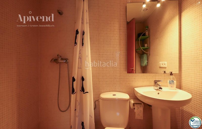 Foto 649c9b7d-8636-4fd3-990b-4310ea9fcc2a. Pis amb calefacció aparcament a La Vila Llançà