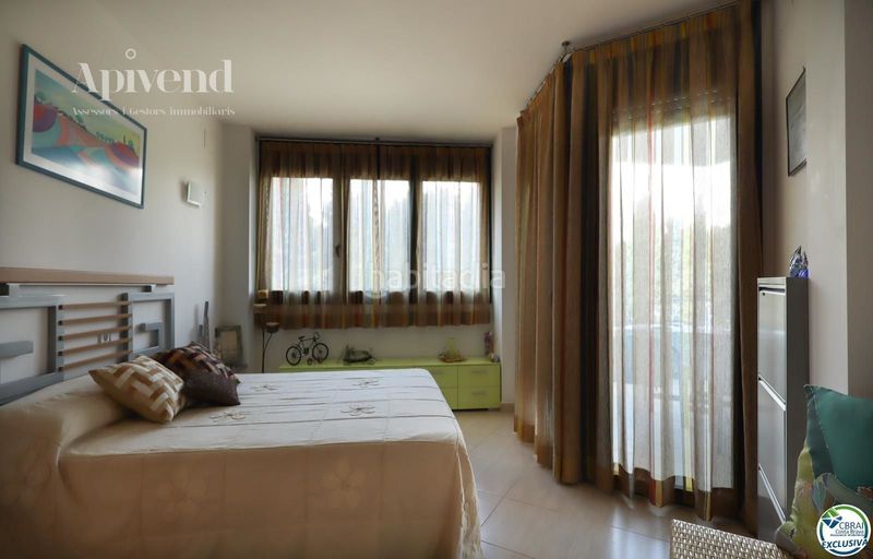 Foto adbaed22-6444-4356-ab57-b89cd229b26f. Pis amb calefacció aparcament a La Vila Llançà